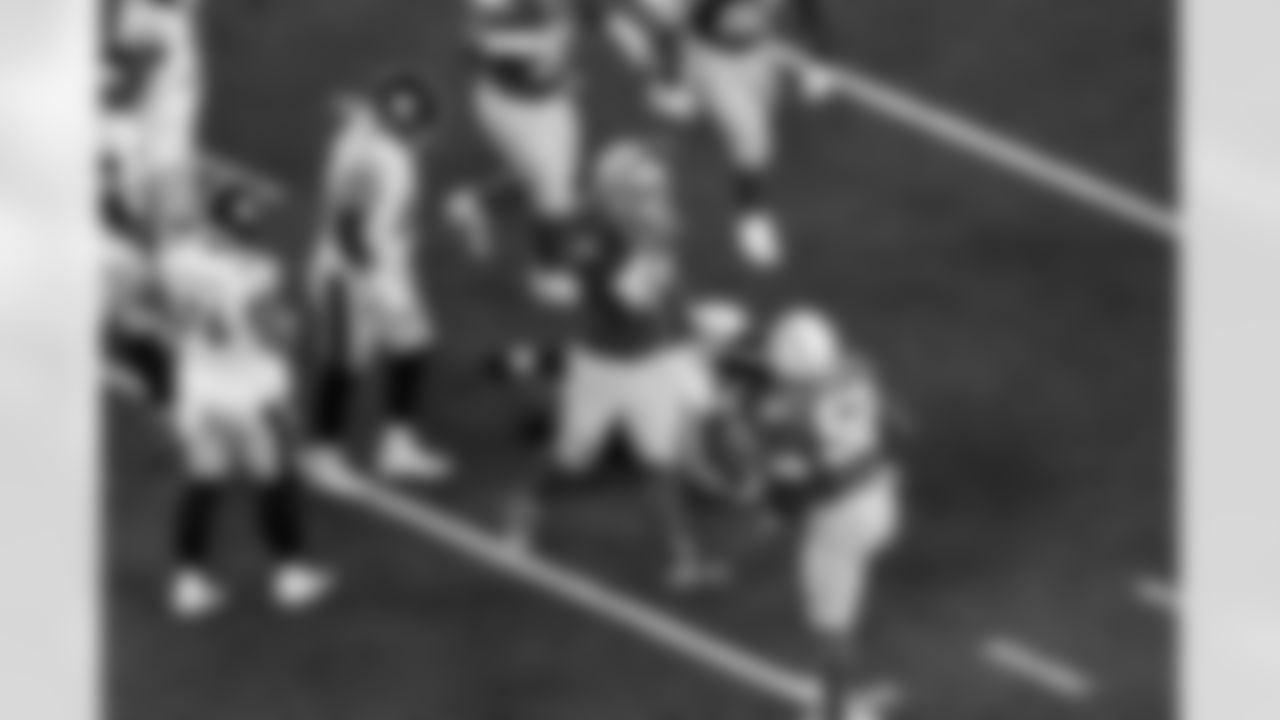 OLB Tuli Tuipulotu (45)