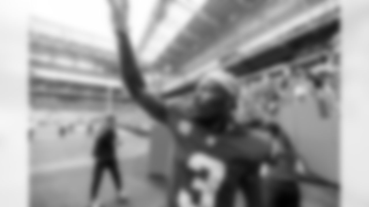 Check out the best shots from the Chargers Week 6 matchup against the Dolphins!