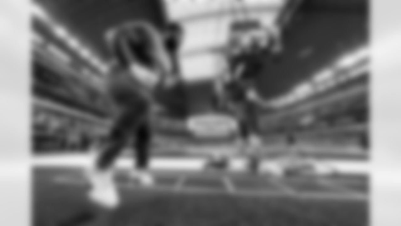 Check out the best shots from the Chargers Week 16 matchup against the Cowboys!