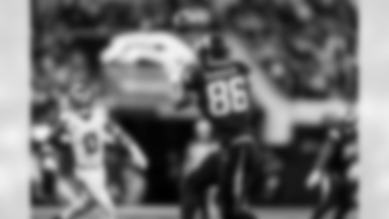 Take a look back at the best photos of the Chargers 2025 draft class in their inaugural NFL campaign.