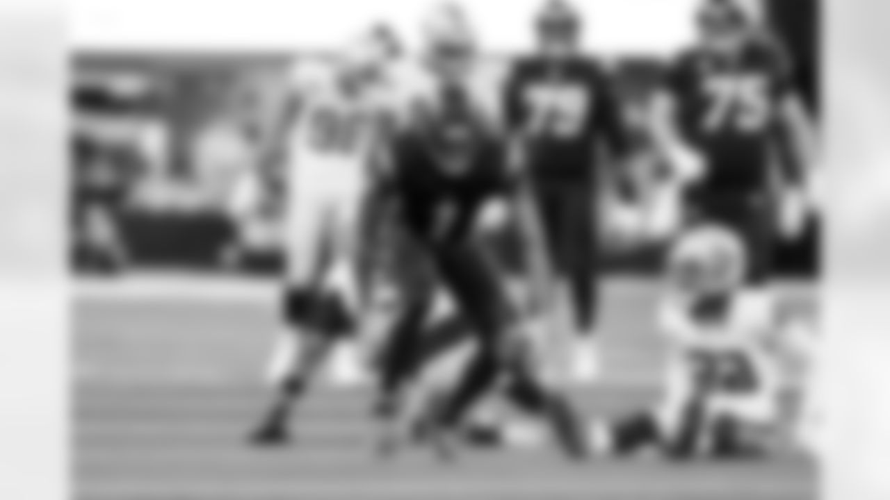 WR Quentin Johnston (1)