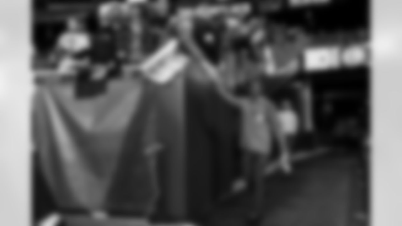 WR Derius Davis (12)