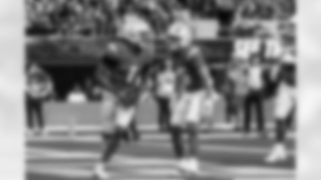 The Los Angeles Chargers play the Tampa Bay Buccaneers on Sunday, December 15, 2024 at SoFi Stadium in Inglewood, CA.
[FINAL SCORE: TB 40 - LAC 17]