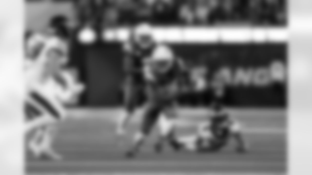 CB Donte Jackson (26)