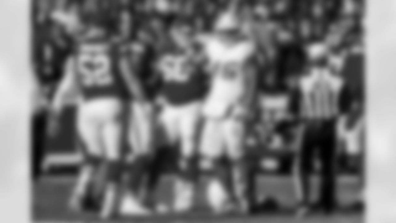 Chargers OLB Tuli Tuipulotu (#45) in action during their Pro Bowl season.