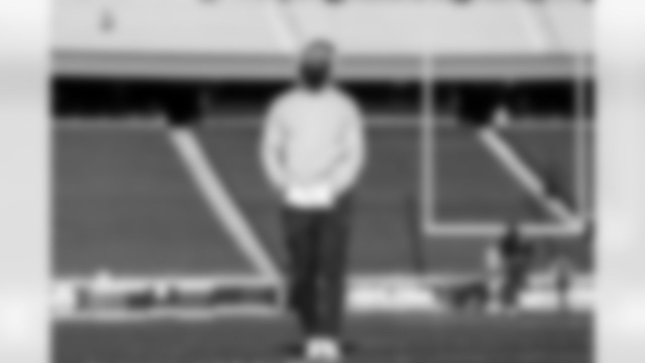 CB Tarheeb Still (29)