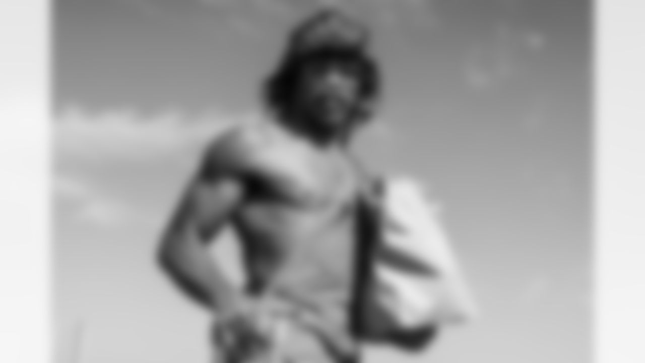 LB Daiyan Henley (0)