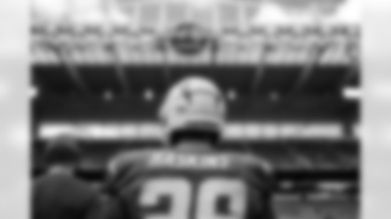 RB Hassan Haskins (28)