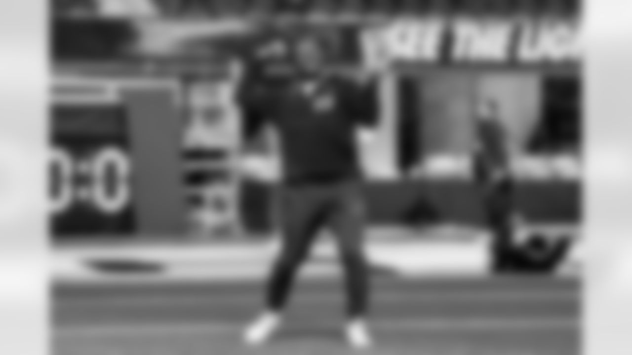 S Tony Jefferson (23)