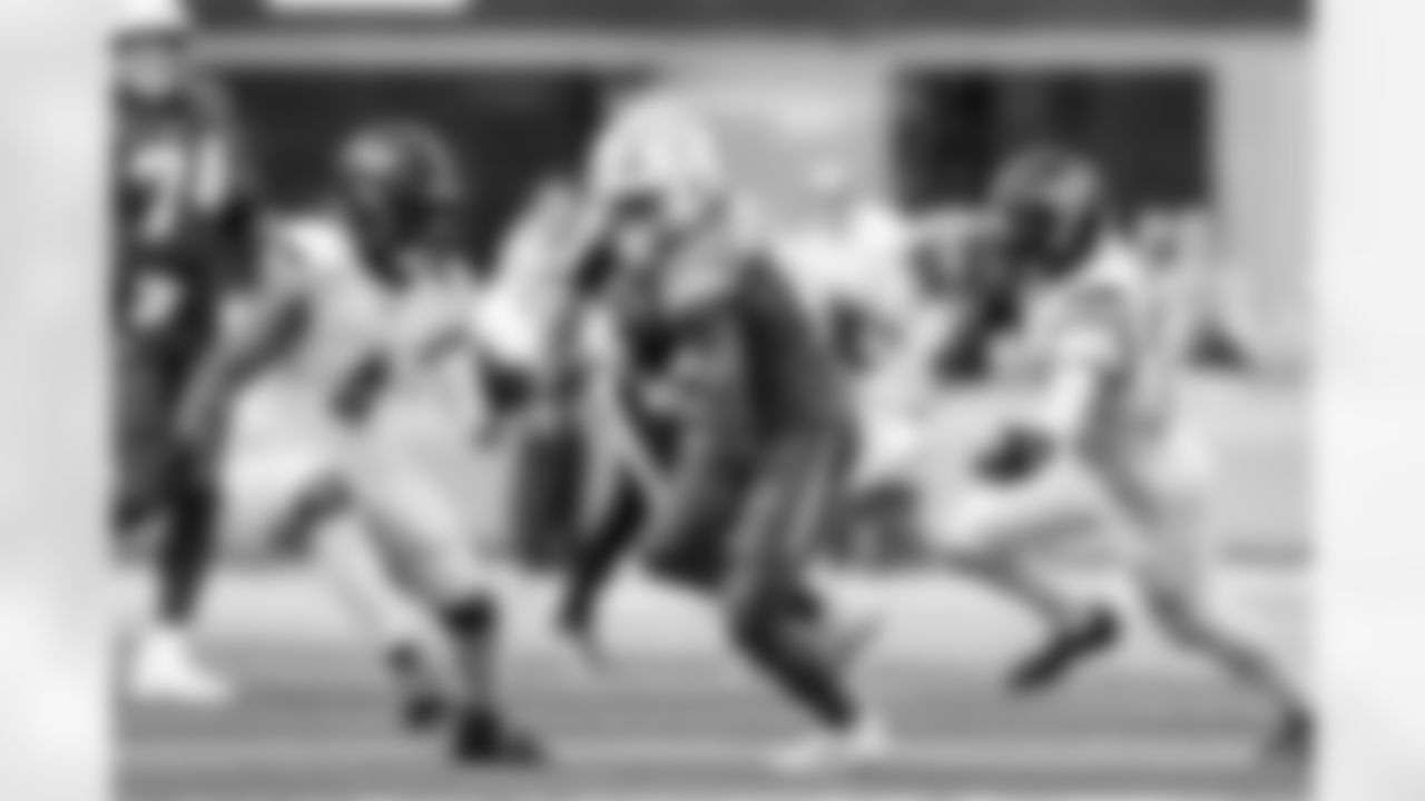 WR Ladd McConkey (15)