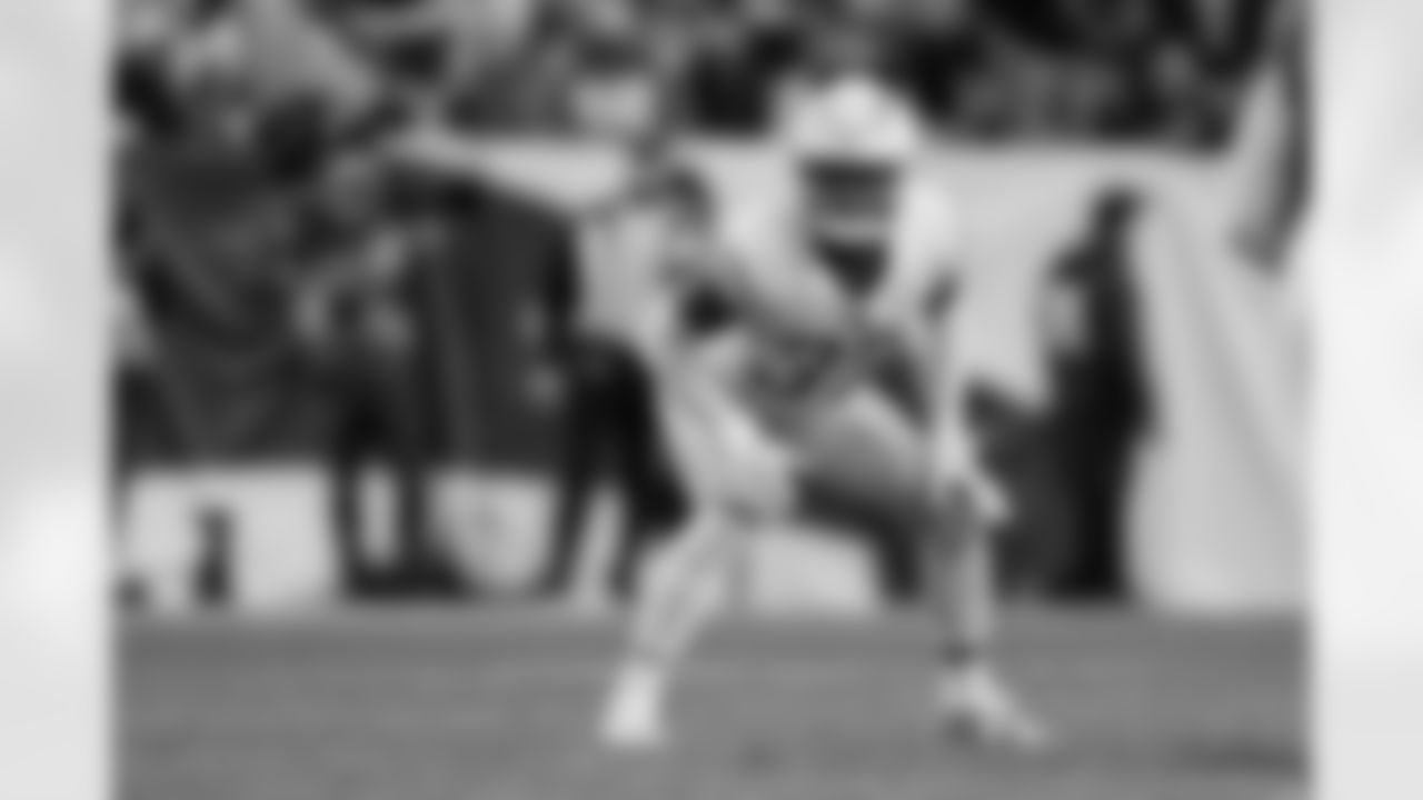 The Los Angeles Chargers play the Denver Broncos on Sunday, December 31, 2023 at Empower Field at Mile High in Denver, CO.
[FINAL SCORE: DEN 16 - LAC 9]