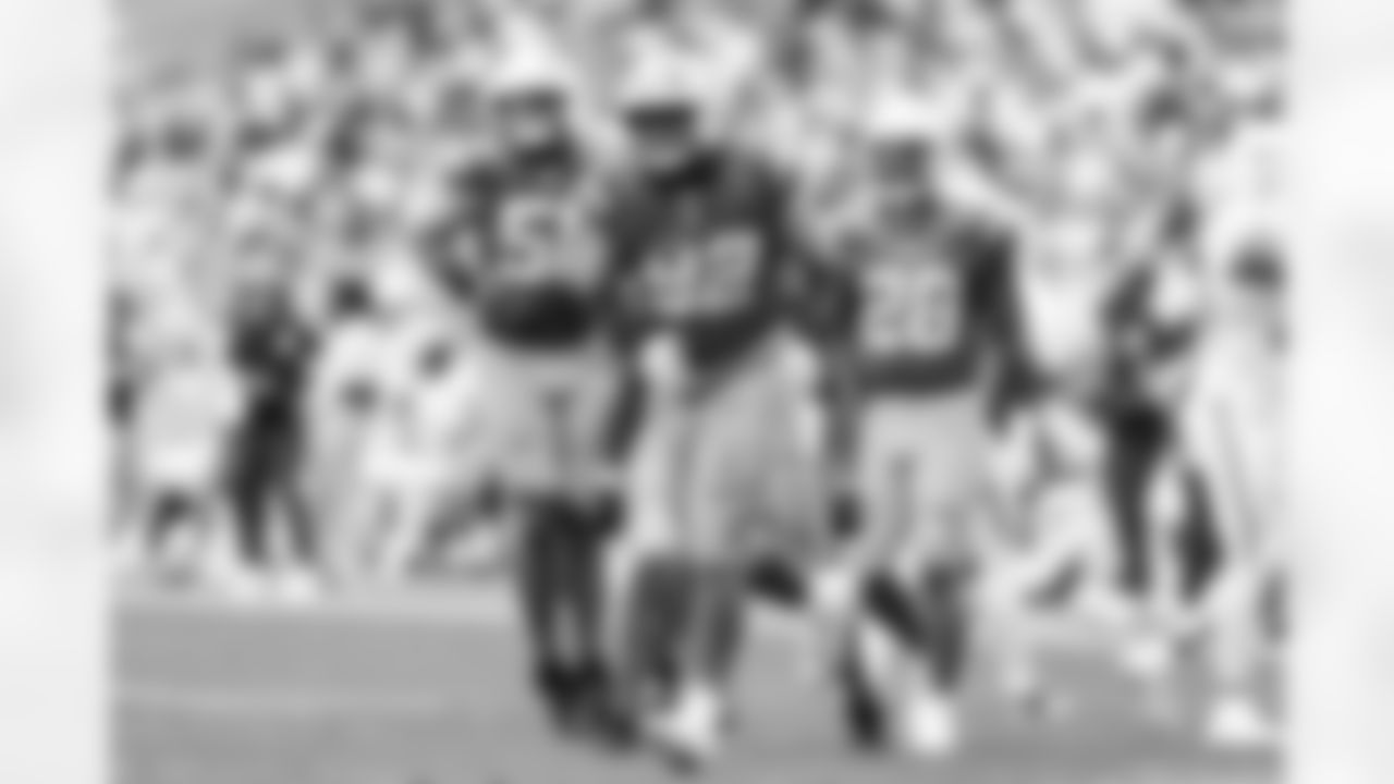 DL Justin Eboigbe (92)