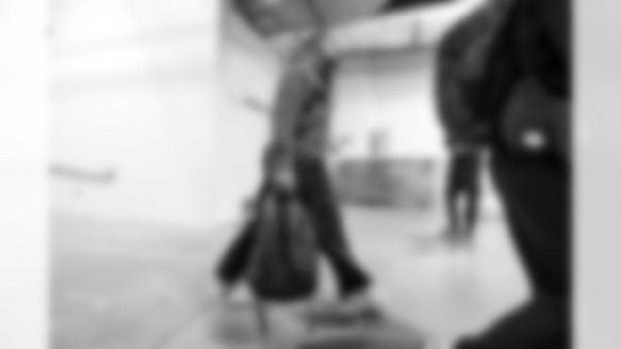 OLB Khalil Mack (52)