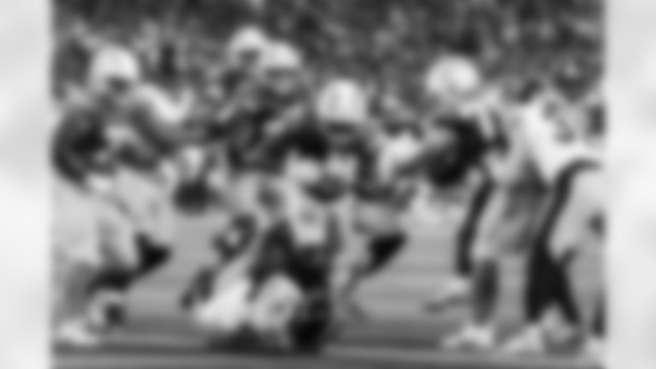 RB Kimani Vidal (30)