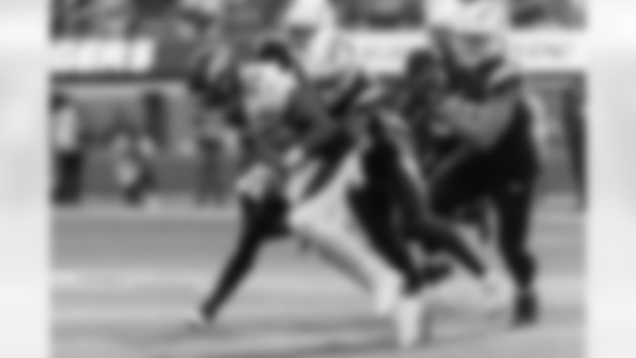 The Los Angeles Chargers play the Denver Broncos on Sunday, December 10, 2023 at SoFi Stadium in Inglewood, CA.
[FINAL SCORE: DEN 24 - LAC 7]