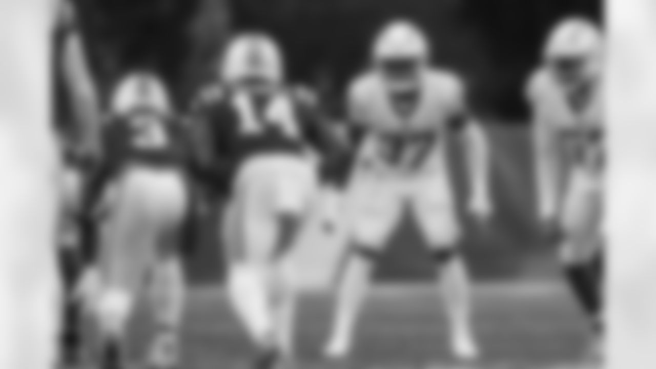 The Los Angeles Chargers play the New England Patriots on Sunday, December 3, 2023 at Gillette Stadium in Foxborough, MA.
[FINAL SCORE: LAC 6 - NE 0]