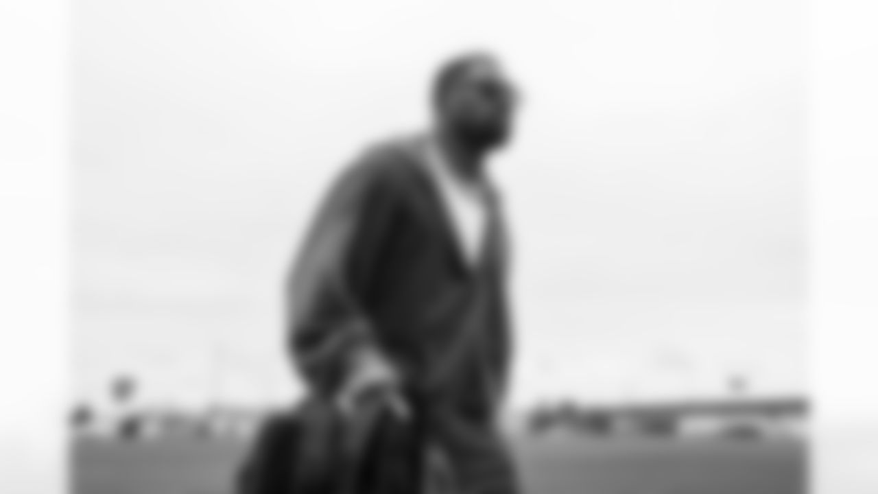 Los Angeles Chargers OLB Khalil Mack (52) travels to Denver on Saturday, Jan. 3, 2025 for the Week 18 regular season matchup against the Denver Broncos.