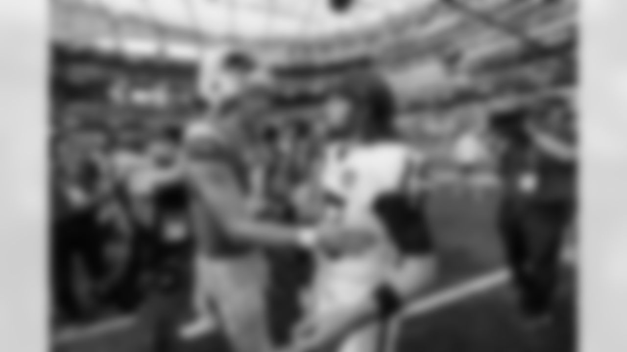 The Los Angeles Chargers play the Las Vegas Raiders on Sunday, September 8, 2024 at SoFi Stadium in Inglewood, CA.
[FINAL SCORE: LAC 22 - LV 10]