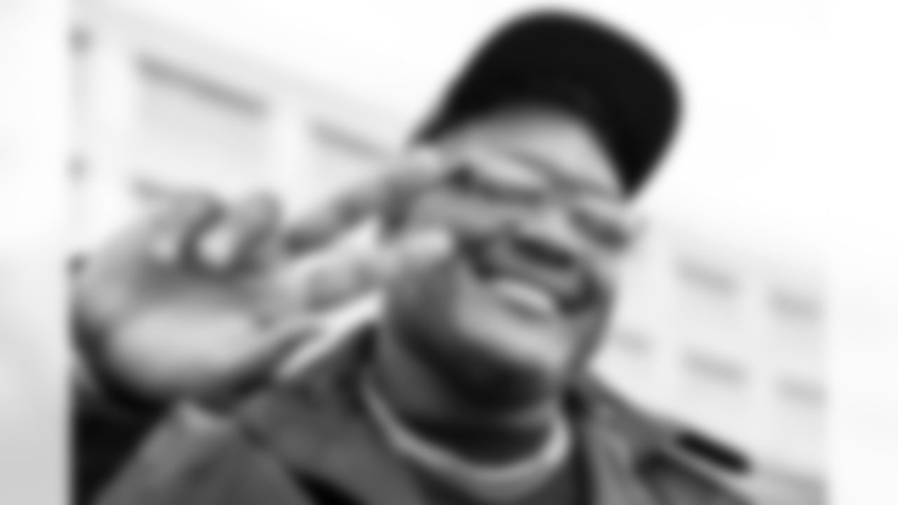 DL Naquan Jones (96)