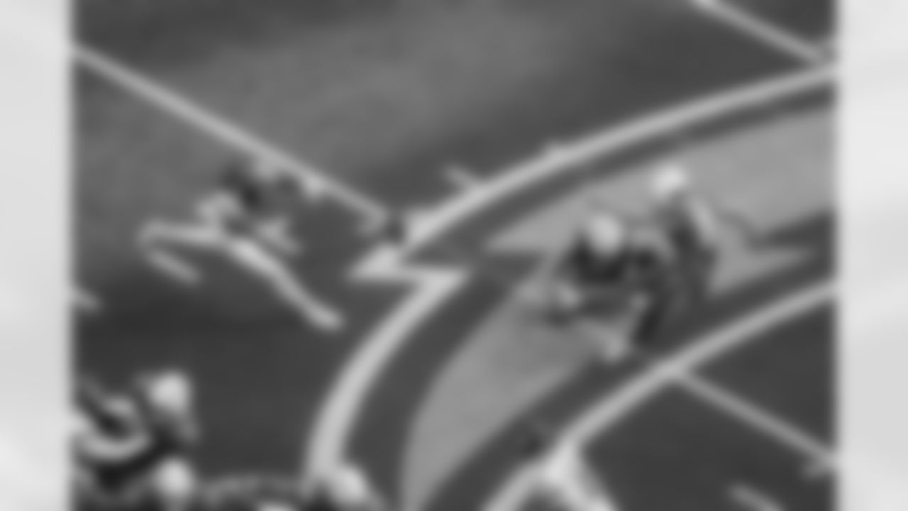 Chargers K Cameron Dicker (#11) in action during their Pro Bowl season