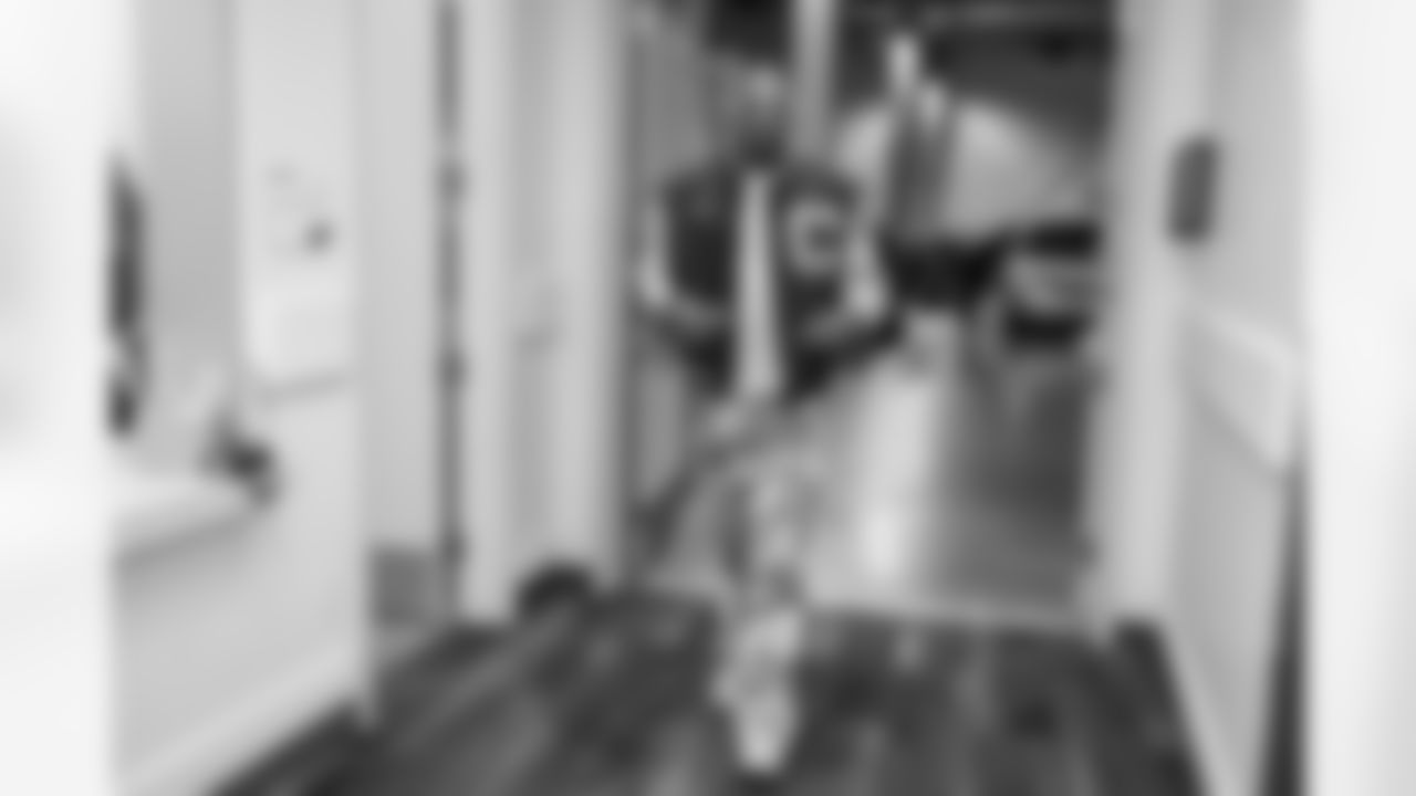 The Los Angeles Chargers play the Detroit Lions on Sunday, November 12, 2023 at SoFi Stadium in Inglewood, CA.
[FINAL SCORE: DET 41 - LAC 38]