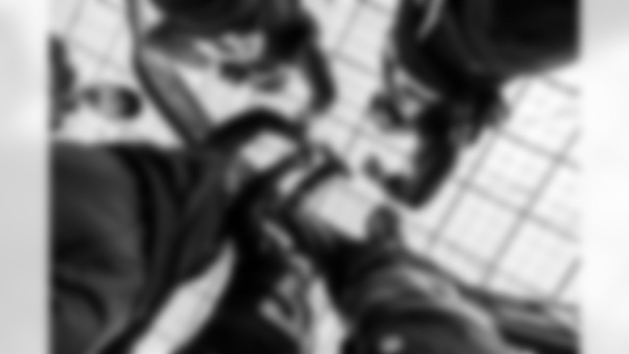 Check out the best shots from the Chargers Week 17 matchup against the Texans!