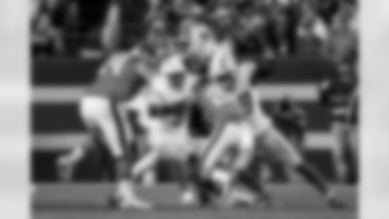 Check out the best shots from the Chargers Week 18 matchup against the Broncos!