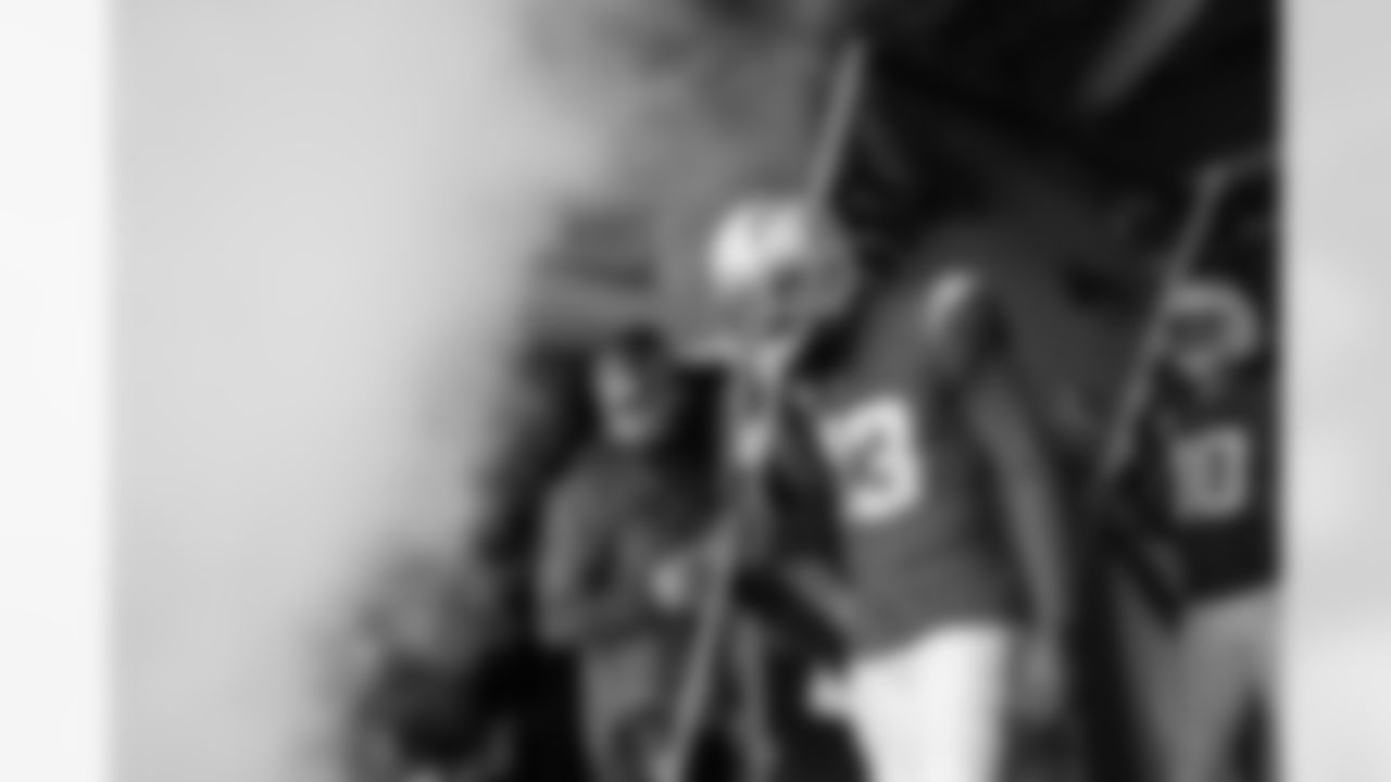 The Los Angeles Chargers play the Detroit Lions on Sunday, November 12, 2023 at SoFi Stadium in Inglewood, CA.
[FINAL SCORE: DET 41 - LAC 38]