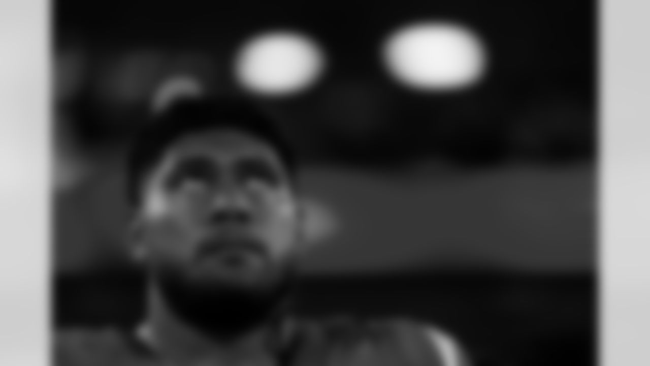 Take a look back at the best photos of Tuli Tuipulotu's 2025 campaign.