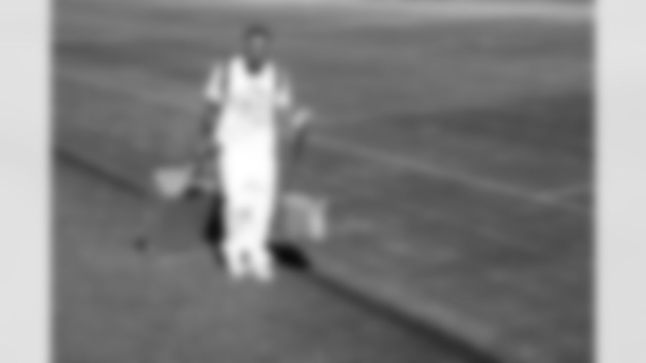 Los Angeles Chargers S Derwin James Jr. (3) travels to New England on Friday, Jan. 9, 2025 for the Wild Card matchup against the New England Patriots.