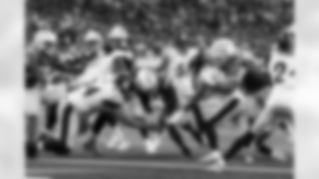 RB Kimani Vidal (30)