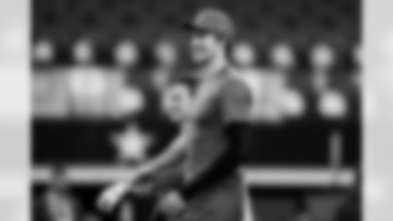 Check out the best shots from the Chargers Week 16 matchup against the Cowboys!