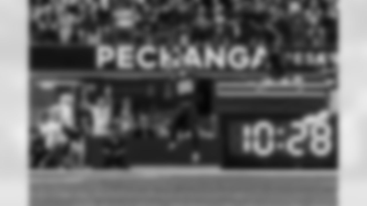 Take a look back at the best photos of the Chargers 2025 draft class in their inaugural NFL campaign.