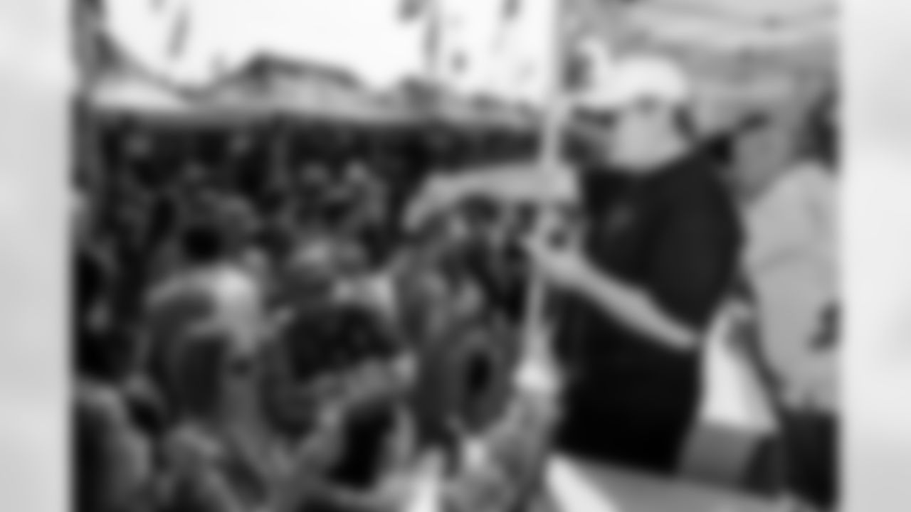 The Los Angeles Chargers play the Denver Broncos on Sunday, September 21, 2025 at SoFi Stadium in Inglewood, CA.
[FINAL SCORE: LAC 23 - DEN 20]