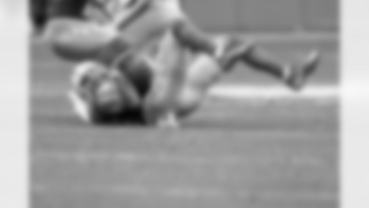 Check out the best shots from the Chargers Week 6 matchup against the Dolphins!