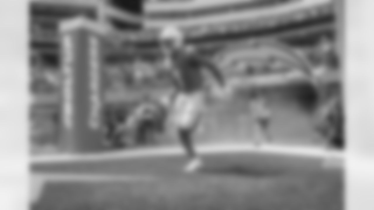 The Los Angeles Chargers play the Miami Dolphins on Sunday, September 10, 2023 at SoFi Stadium in Inglewood, CA.
[FINAL SCORE: LAC 34 - MIA 36]