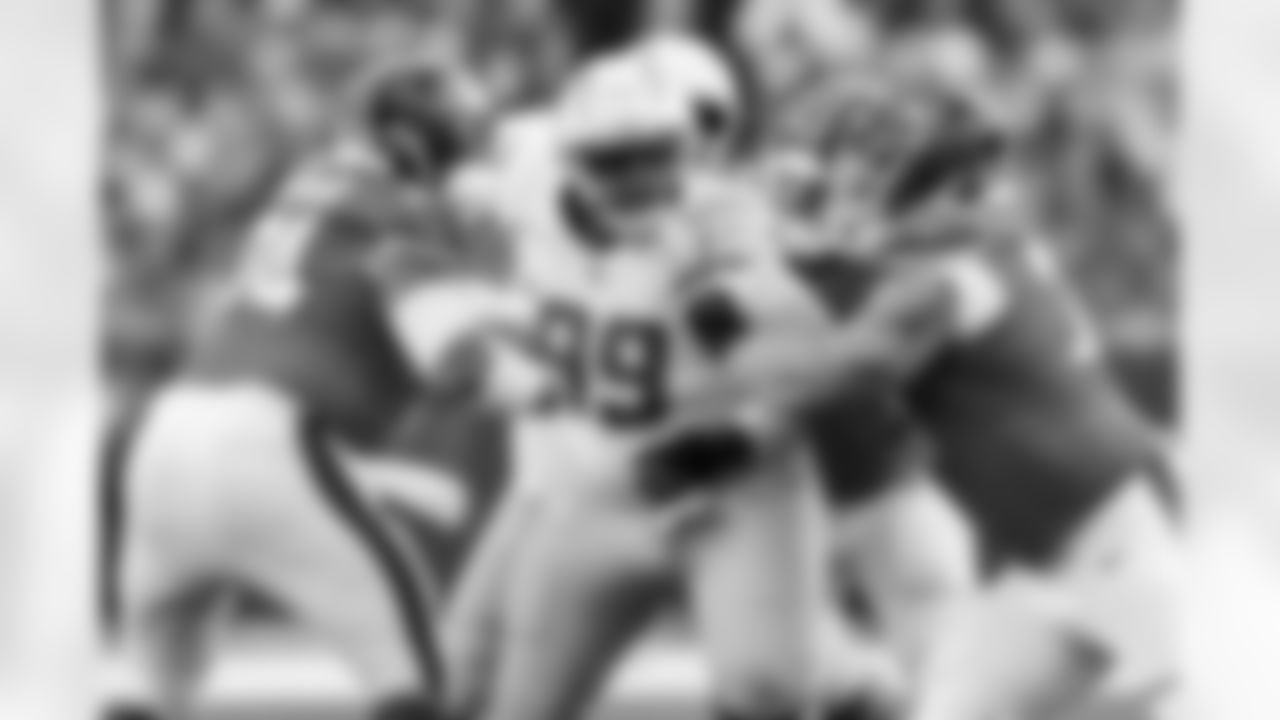 DT Jamaree Caldwell (99)