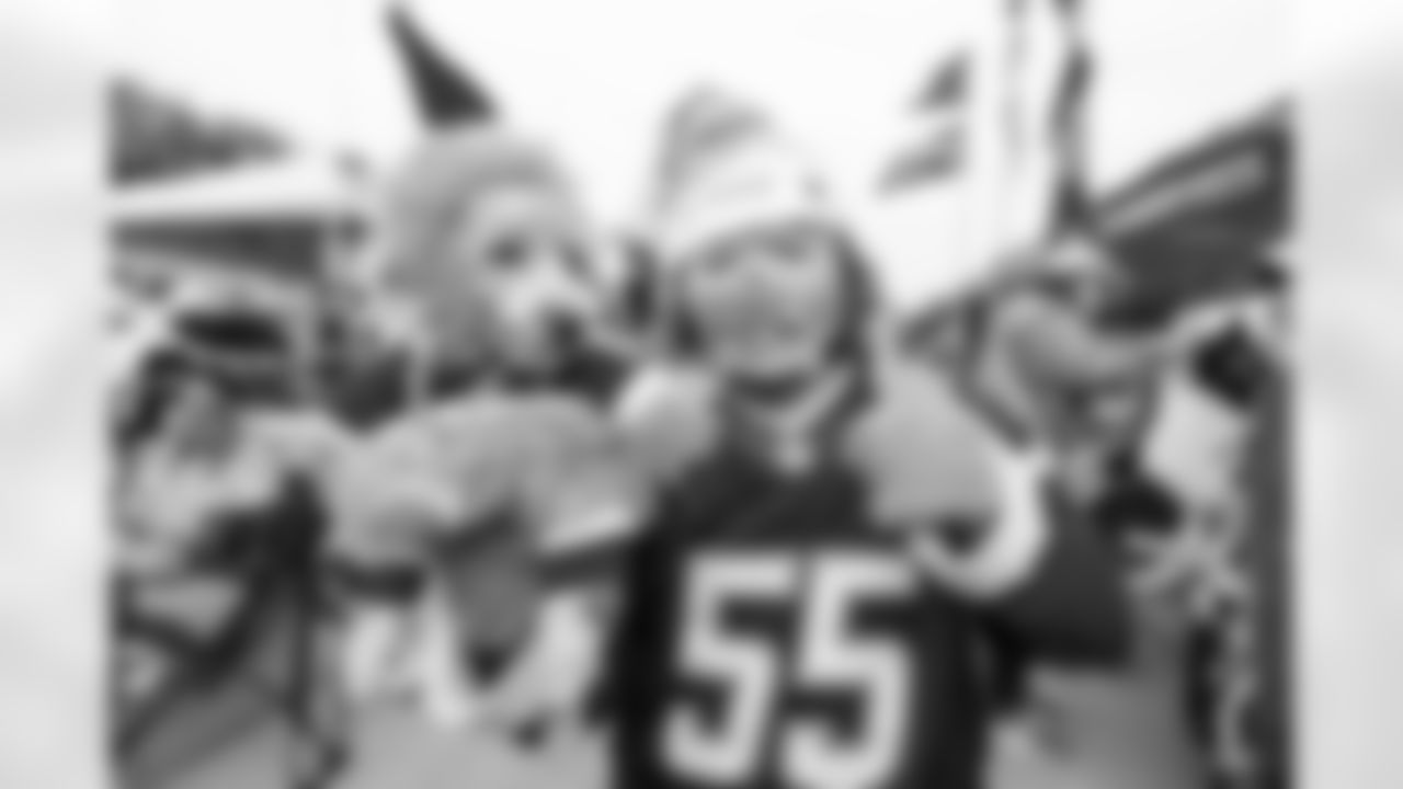 Fans joined the Bolt Fam at Pepsi Tailgate Central to get gameday ready for the Chargers' Week 13 clash with the Las Vegas Raiders.