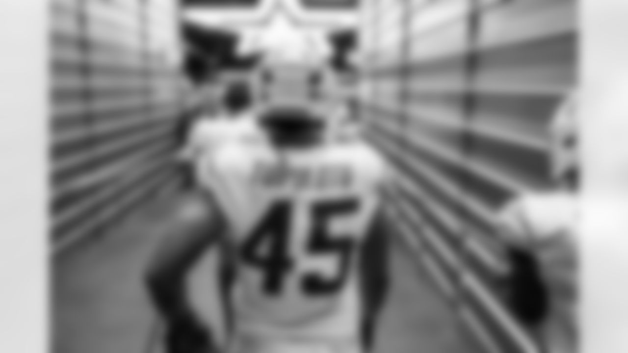 Take a look back at the best photos of Tuli Tuipulotu's 2025 campaign.