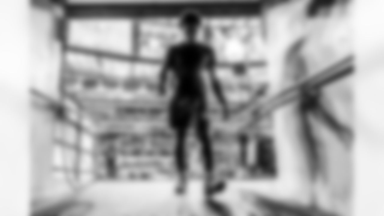 Take a look back at the Chargers Week 10 matchup with the Steelers in monochrome.