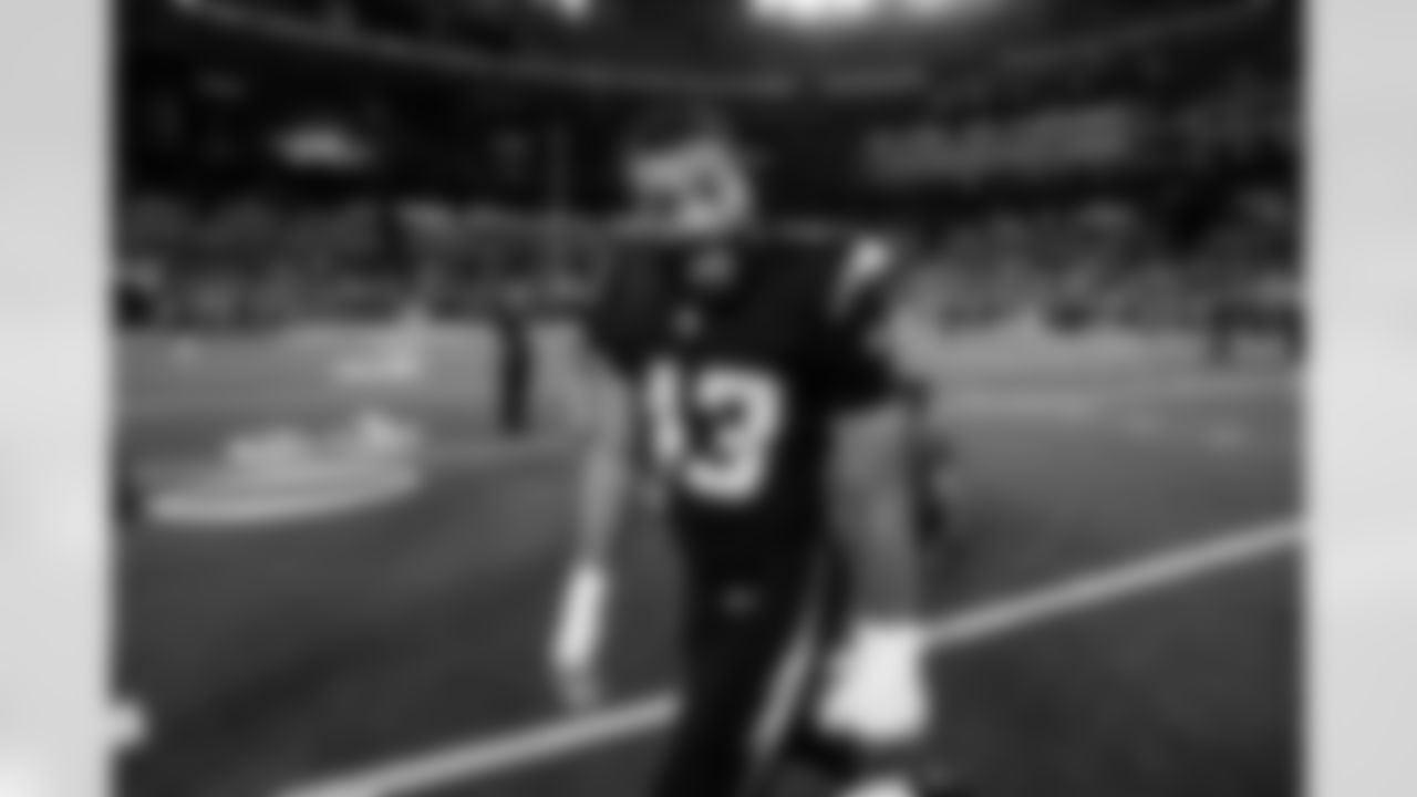 LB Troy Dye (43)