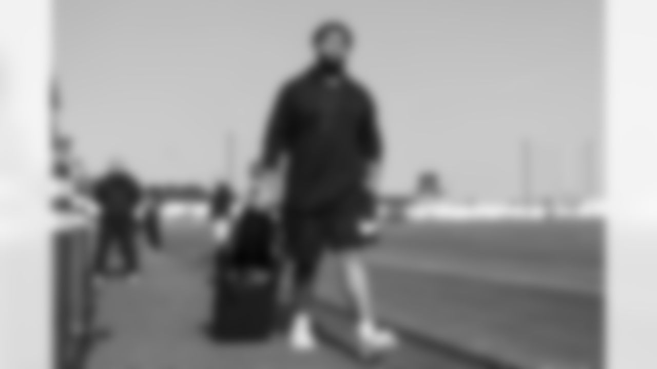 Los Angeles Chargers T Trey Pipkins III (79) travels to Dallas on Saturday, Dec. 20, 2025 for the Week 16 regular season matchup against the Dallas Cowboys.