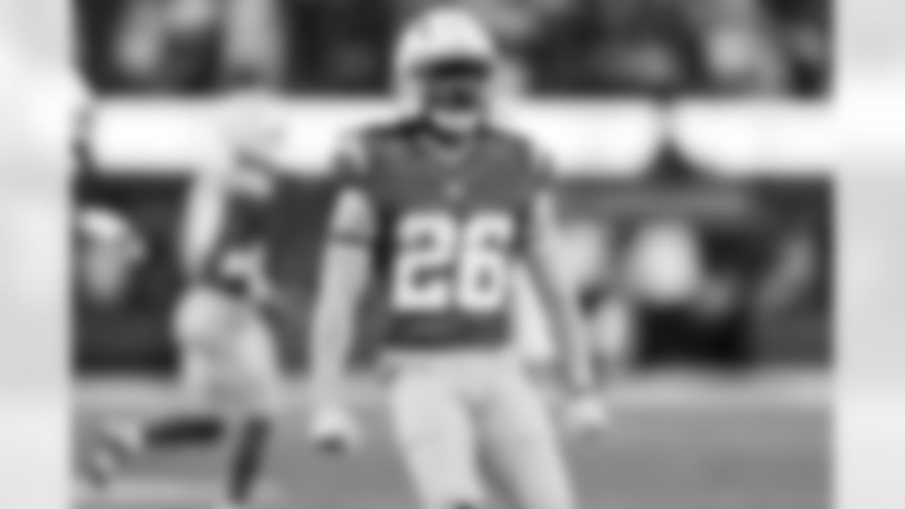 CB Donte Jackson (26)