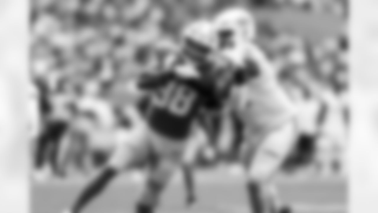 OLB Odafe Oweh (98)