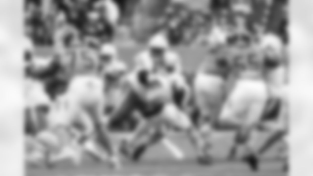 DT Jamaree Caldwell (99)