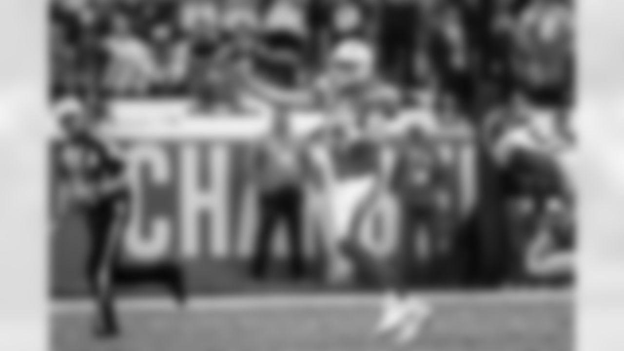 The Los Angeles Chargers play the Kansas City Chiefs on Monday, November 18, 2019 at Estadio Azteca in Mexico City, Mexico. 
[FINAL SCORE: LAC 17 - KC 24]