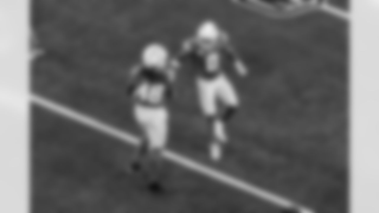 Check out the best shots from the Chargers Week 10 matchup against the Steelers!