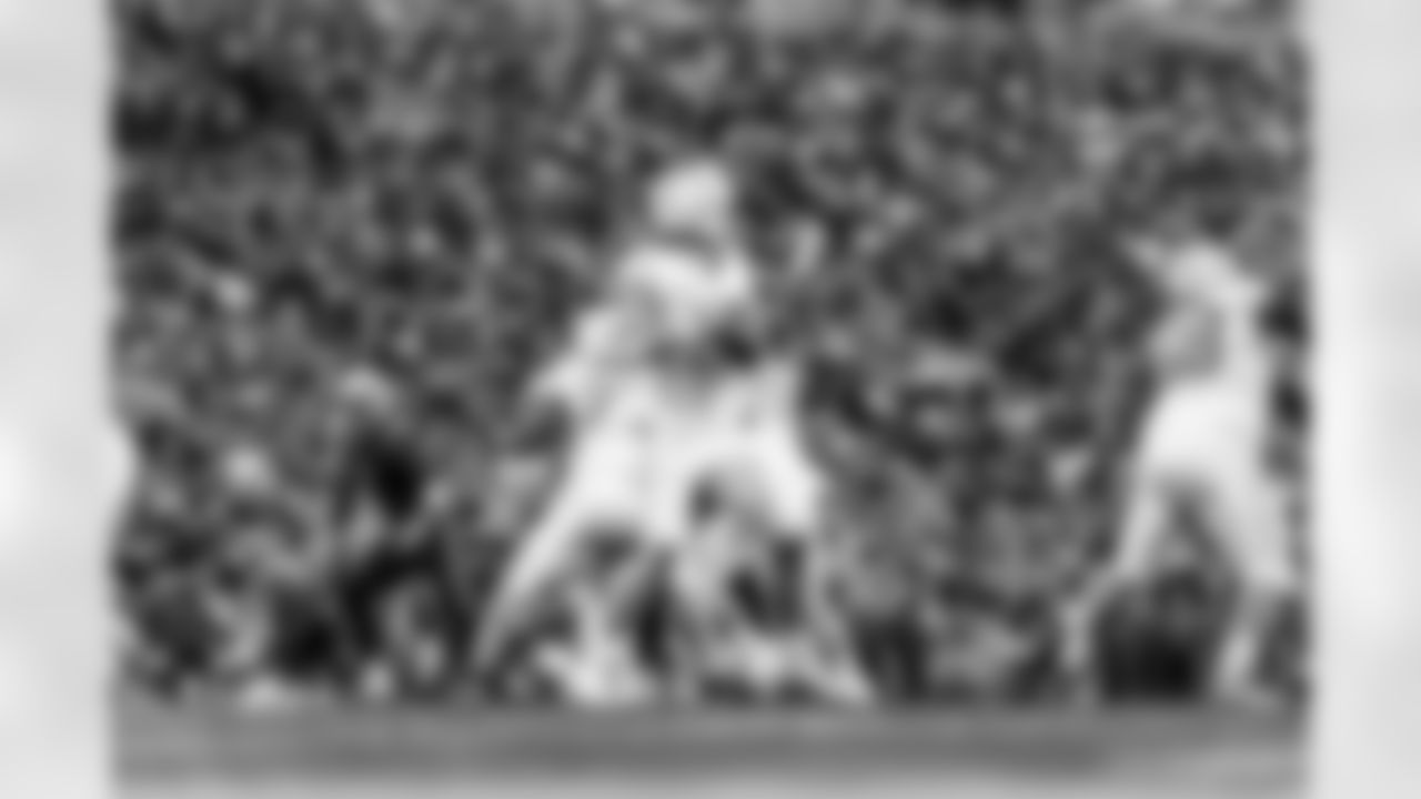 The Los Angeles Chargers play the Green Bay Packers on Sunday, November 19, 2023 at Lambeau Field in Green Bay, WI.
[FINAL SCORE: GB 23 - LAC 20]