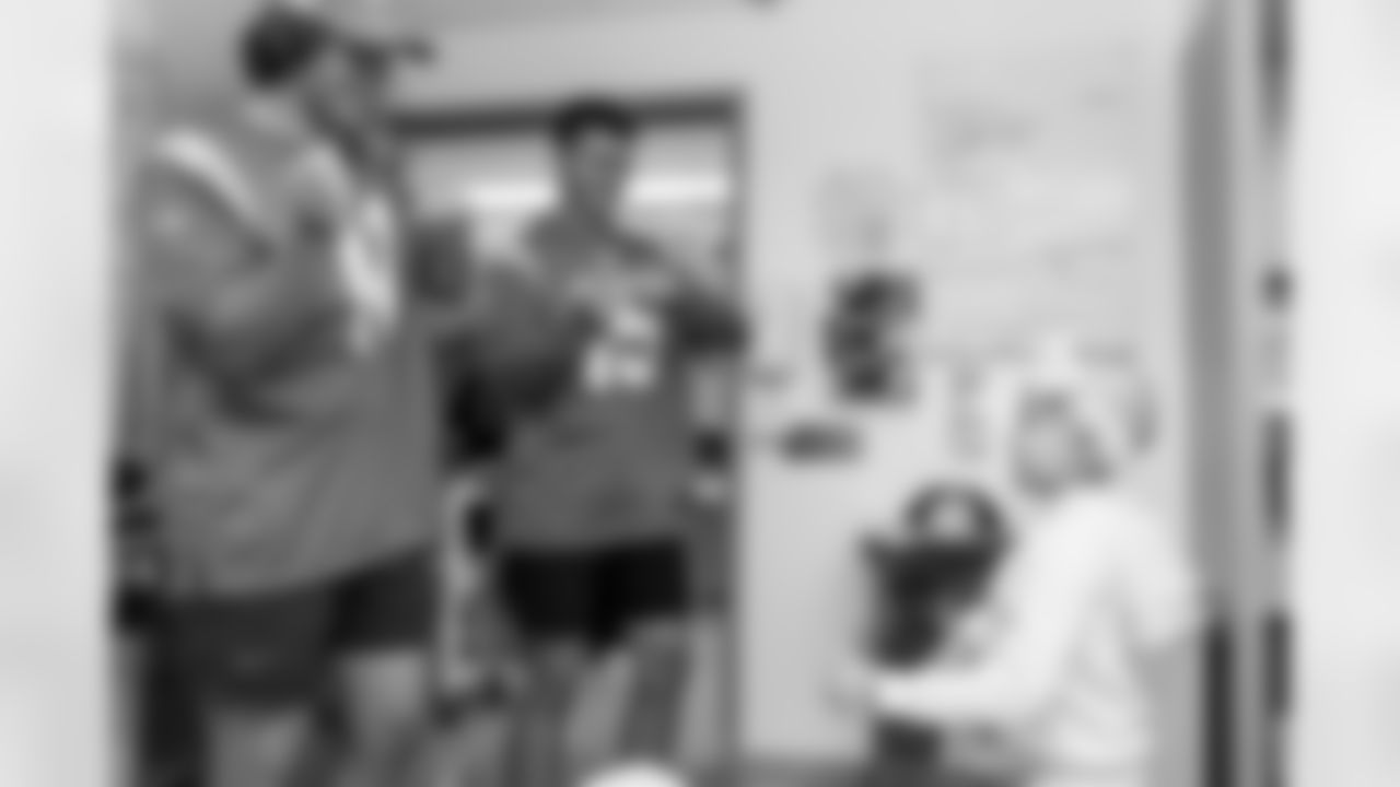 The Los Angeles Chargers visit with patients and staff on Wednesday, May 7, 2025 at UCLA Health Childrenís Hospital in Westwood, CA.