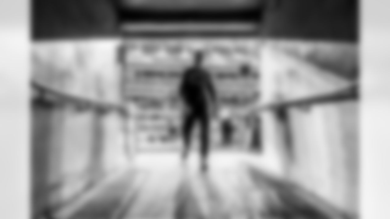 Take a look back at the Chargers Week 10 matchup with the Steelers in monochrome.